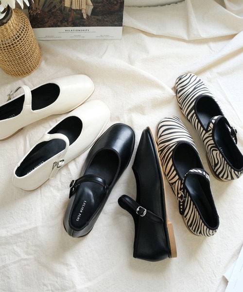 AmiAmi（アミアミ）の「カンフーシューズ/ストラップパンプス/バレエシューズ（バレエシューズ・レディース・ブラック/アイボリー/ゼブラ・LL/S/M/L）」の15枚目の写真