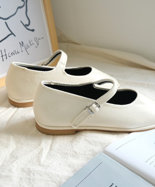 AmiAmi（アミアミ）の「カンフーシューズ/ストラップパンプス/バレエシューズ（バレエシューズ・レディース・ブラック/アイボリー/ゼブラ・LL/S/M/L）」の22枚目の写真