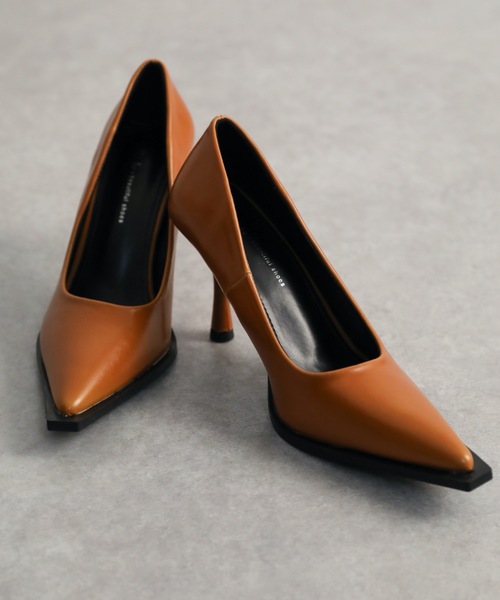 ap retro（アプレトロ）の「ポインテッドトゥパンプス（パンプス・レディース・ブラック/ホワイト/オレンジ・LARGE/MEDIUM）」の3枚目の写真