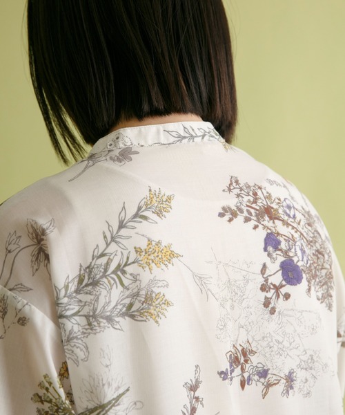 Eimee Law - 新品 タグ付 EimeeLaw エイミーロウ 花柄 プリーツブラウス ボタニカル セール】ボタニカルフラワー2WAYプリーツブラウス（シャツ
