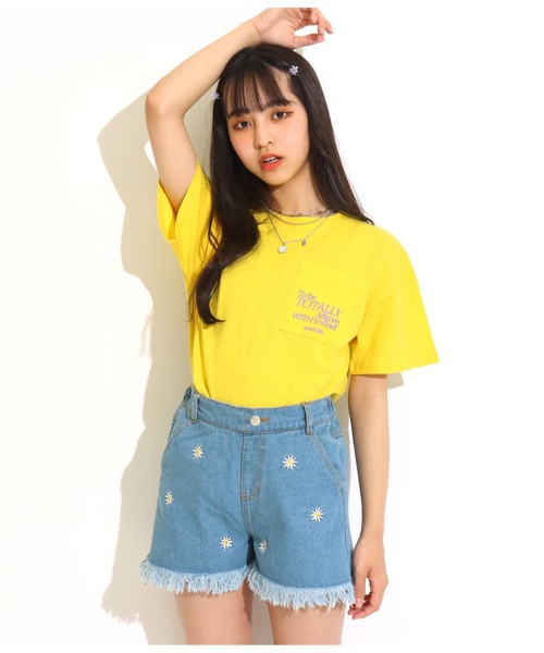 ANAP GiRL(アナップガール)の「デイジー刺繍ショートパンツ(デニムパンツ・キッズ・ブルー/ライトブルー・M/XS/S)」の10枚目の写真