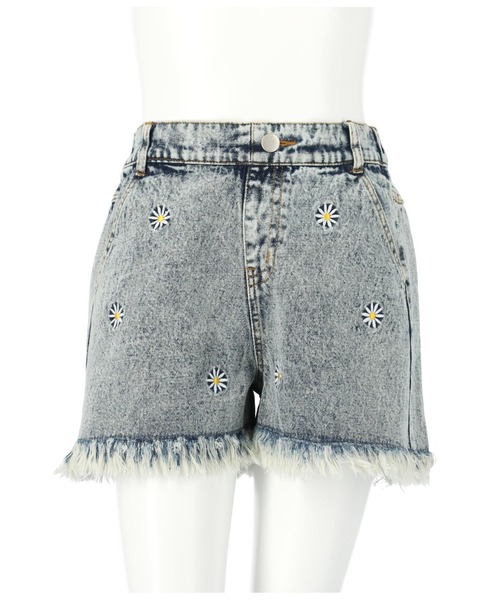 ANAP GiRL(アナップガール)の「デイジー刺繍ショートパンツ(デニムパンツ・キッズ・ブルー/ライトブルー・M/XS/S)」の14枚目の写真