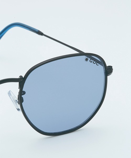 GDC（ジーディーシー）の「RETRO COLOR SUNGLASSES（サングラス・メンズ・ピンク/イエロー/ブルー・FREE）」の5枚目の写真