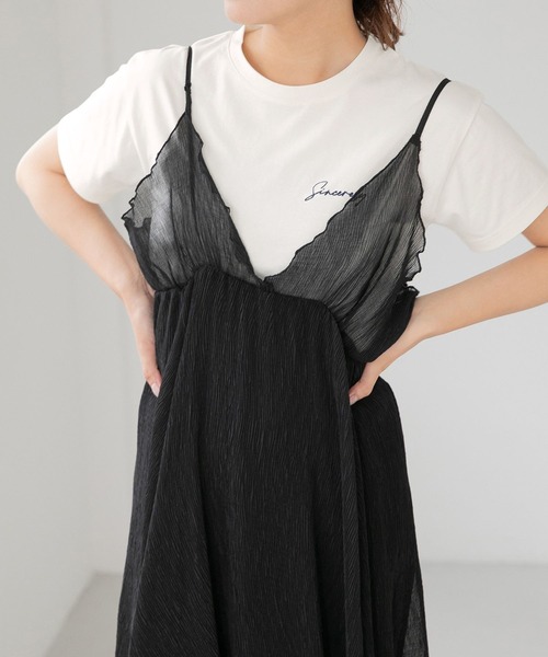 Heather(ヘザー)の「コンパクトロゴ刺繍T 283377(Tシャツ/カットソー・レディース・ホワイト×ブラック/ホワイト×レッド/ホワイト×ネイビー・FREE)」の3枚目の写真