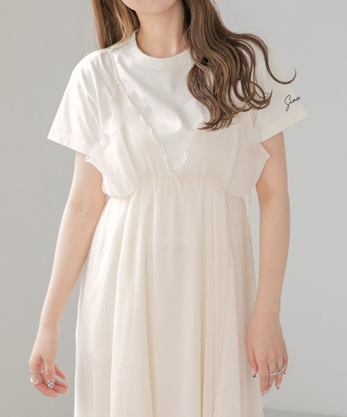 Heather(ヘザー)の「コンパクトロゴ刺繍T 283377(Tシャツ/カットソー・レディース・ホワイト×ブラック/ホワイト×レッド/ホワイト×ネイビー・FREE)」の17枚目の写真