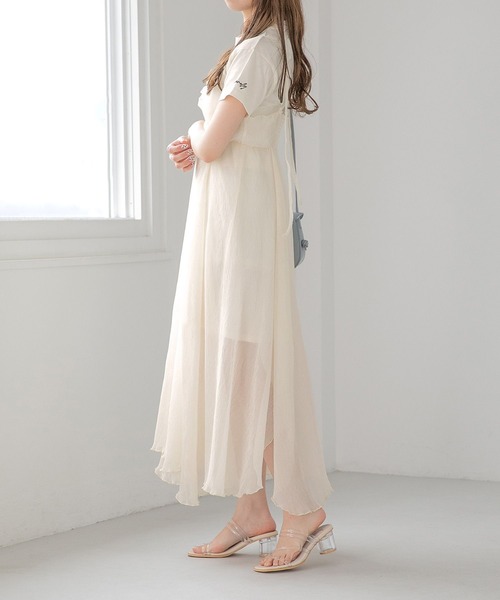 Heather(ヘザー)の「コンパクトロゴ刺繍T 283377(Tシャツ/カットソー・レディース・ホワイト×ブラック/ホワイト×レッド/ホワイト×ネイビー・FREE)」の10枚目の写真