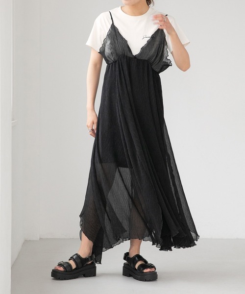Heather(ヘザー)の「コンパクトロゴ刺繍T 283377(Tシャツ/カットソー・レディース・ホワイト×ブラック/ホワイト×レッド/ホワイト×ネイビー・FREE)」の6枚目の写真