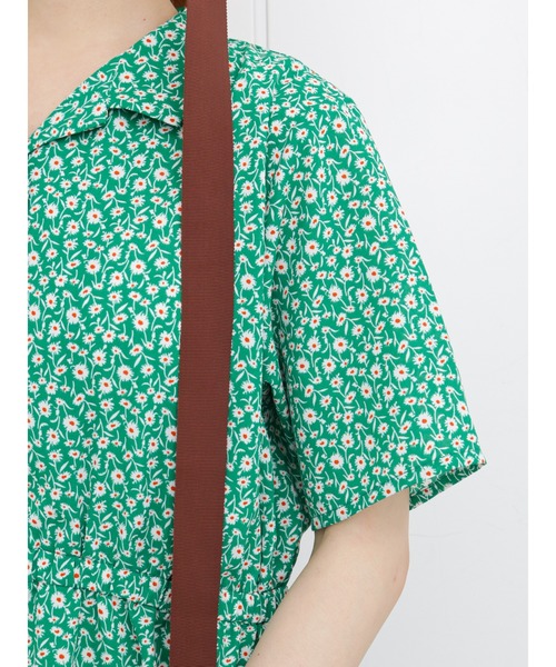 ehka sopo（エヘカソポ）の「花柄開襟ワンピース（ワンピース・レディース・ブラック/ブルー/グリーン・ﾌﾘ-）」の11枚目の写真