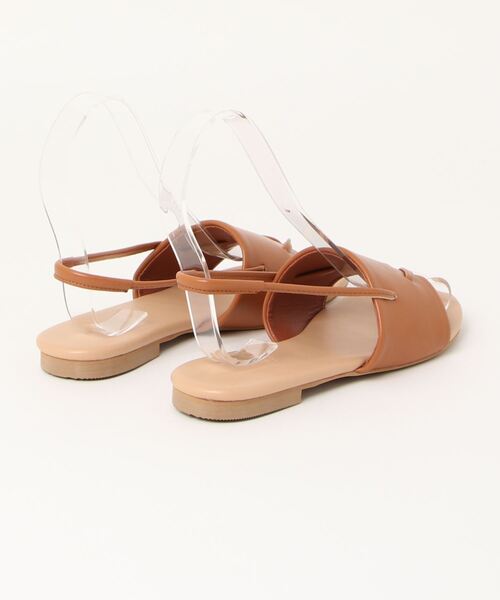 Lugnoncure（ルノンキュール）の「トングフラットサンダル（サンダル・レディース・ブラウン/ベージュ/ブラック・MEDIUM）」の4枚目の写真