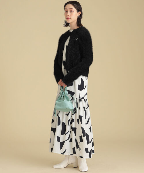 Ray BEAMS（レイビームス）の「Ray BEAMS / サテン 巾着 ミニ バッグ（メッセンジャーバッグ・レディース・ピンク/グリーン系その他2・ONE SIZE）」の7枚目の写真