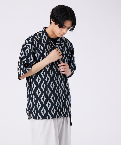 ABAHOUSE(アバハウス)の「WEB限定 ビッグシルエット 総柄プリント オープンカラーシャツ(シャツ/ブラウス・メンズ・グリーン系その他/ブラック系その他/グレー系その他・46/48)」の15枚目の写真