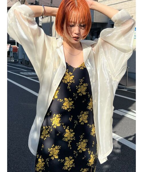 EMODA（エモダ）の「エアリールーズシャツ（シャツ/ブラウス・レディース・ホワイト/ブラック/その他/グレー・FREE）」の2枚目の写真