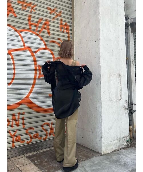 EMODA（エモダ）の「エアリールーズシャツ（シャツ/ブラウス・レディース・ホワイト/ブラック/その他/グレー・FREE）」の20枚目の写真