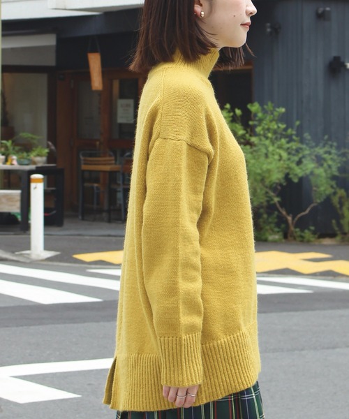 LAVEANGE（ラビアンジェ）の「タートルバックスリットニット/LL-4L