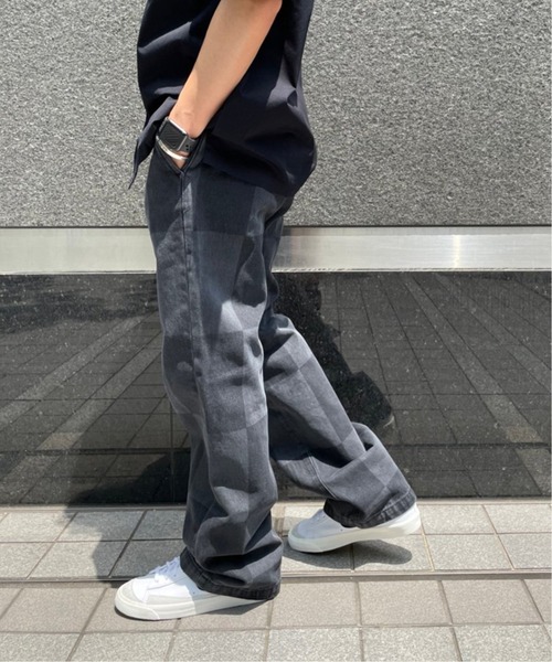 Oriens JOURNAL STANDARD(オリエンス ジャーナルスタンダード)の「※22SSキャリー回収分※チェッカーデニムパンツ(デニムパンツ・メンズ・ブラック/ブルー系その他・MEDIUM/LARGE)」の2枚目の写真