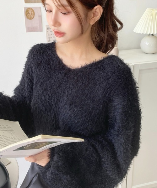 moment+（モーメントプラス）の「Vネックバルーンスリーブロング