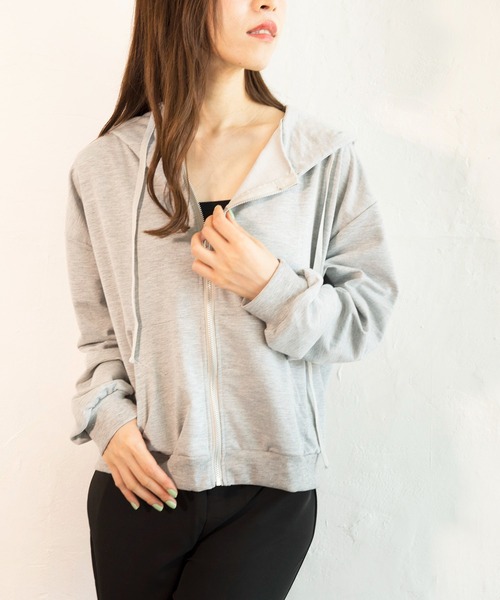 Alite cloth(アリーテクロス)の「ショート丈フルジップパーカー(パーカー・レディース・ホワイト/チャコールグレー/ライトグレー/ブラック/サックスブルー/ピンク/グリーン/ライトグリーン・FREE)」の17枚目の写真