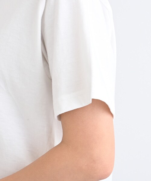INDIVI(インディヴィ)の「【WORLD for the World】バックプリント フォトTシャツ(Tシャツ/カットソー・レディース・ホワイト・38/05/13)」の9枚目の写真