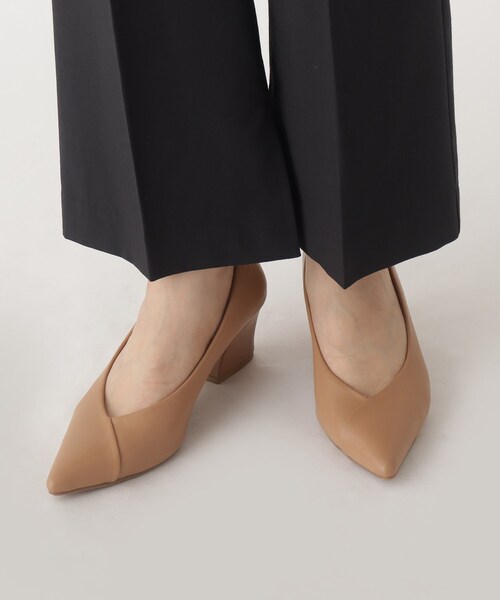 OPAQUE.CLIP（オペークドットクリップ）の「◆アシンメトリーデザインヒールパンプス（パンプス・レディース・ブラック/ベージュ・02/03）」の2枚目の写真