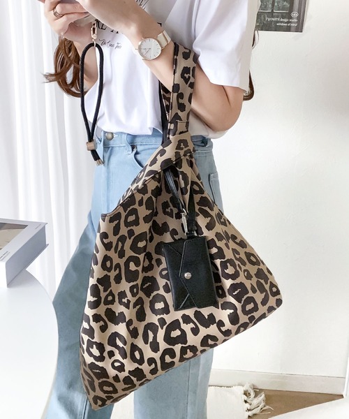 セール】シンプルが使いやすい。2wayICカードケース付きヴィーガン