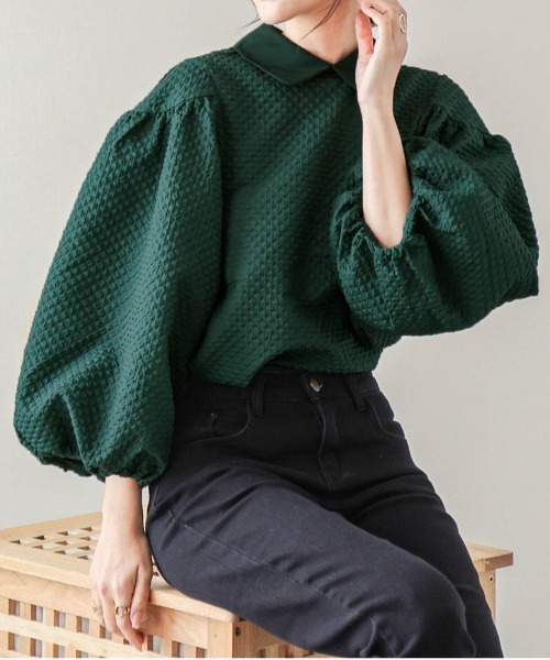 AMELY（エミリー）の「ボリュームスリーブトップス（シャツ/ブラウス・レディース・ブラック/ホワイト/グリーン/グレイッシュベージュ/グレー/イエロー/ピンク・フリー）」の17枚目の写真