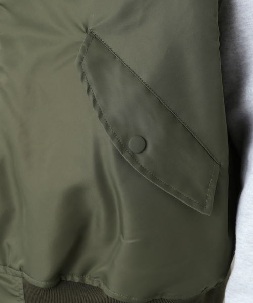 B.C STOCK（ベーセーストック）の「MA-1 ミリタリーベスト（ブルゾン・メンズ・ブラック/カーキ・MEDIUM/LARGE）」の22枚目の写真