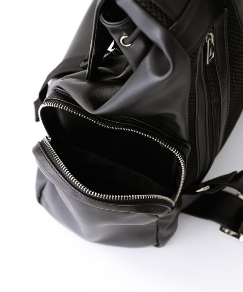 osharewalker（オシャレウォーカー）の「【廃盤】『ジップデザインリュック』（バックパック/リュック・メンズ・ブラック・FREE）」の21枚目の写真