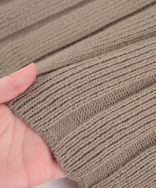 titivate(ティティベイト)の「Iラインリブニットスカート(スカート・レディース・チャコール/グレイッシュベージュ/レッド/ブラック・S/L/M)」の18枚目の写真