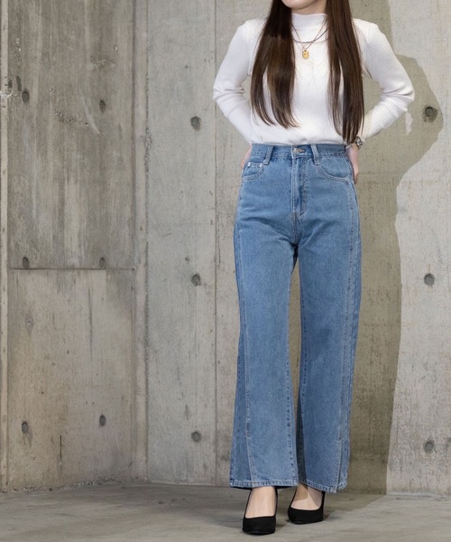 attiree(アティレー)の「attiree デニム 裾スリットパンツ(デニムパンツ・レディース・ブルー/インディゴブルー・S/M/L/XS)」の9枚目の写真
