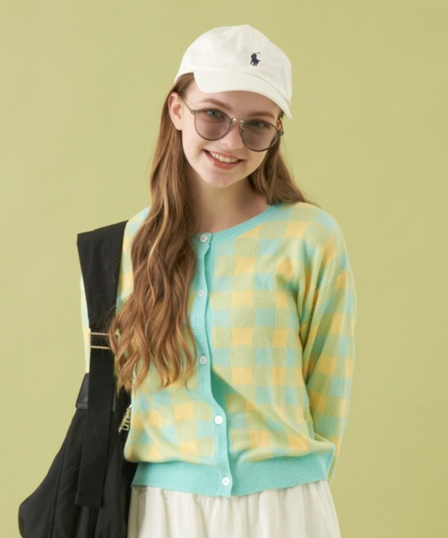 MERLOT（メルロー）の「柔らかい肌触り　ギンガムチェックカーディガン（カーディガン/ボレロ・レディース・レッド/ライトブルー・FREE）」の7枚目の写真