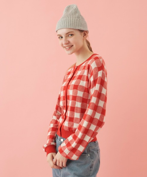 MERLOT（メルロー）の「柔らかい肌触り　ギンガムチェックカーディガン（カーディガン/ボレロ・レディース・レッド/ライトブルー・FREE）」の17枚目の写真