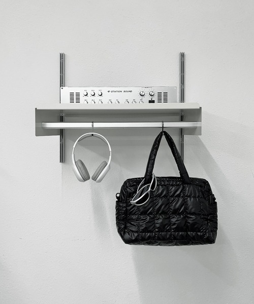 FOLLOWIN（フォロウィン）の「メタリックダウン2WAYバッグ（ショルダーバッグ・レディース・シルバー/ブラック/ゴールド・ONE SIZE）」の19枚目の写真