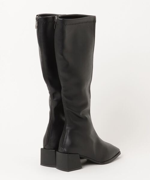 Silly（シリー）の「【春コーデに◎ブロックヒールで歩きやすい！】スクエアトゥロングブーツ（ブーツ・レディース・ブラック・24cm/24.5cm/22.5㎝/25/23.5cm）」の2枚目の写真