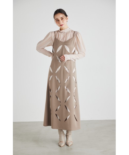 rienda（リエンダ）の「スランティングスリットキャミワンピース（ワンピース・レディース・イエロー/ダークグレー/ベージュ・FREE）」の12枚目の写真