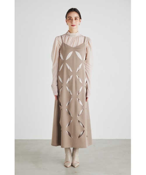 rienda（リエンダ）の「スランティングスリットキャミワンピース（ワンピース・レディース・イエロー/ダークグレー/ベージュ・FREE）」の15枚目の写真