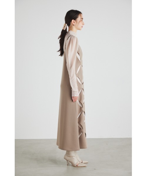 rienda（リエンダ）の「スランティングスリットキャミワンピース（ワンピース・レディース・イエロー/ダークグレー/ベージュ・FREE）」の16枚目の写真