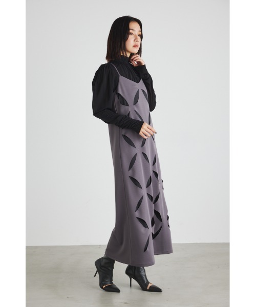 rienda（リエンダ）の「スランティングスリットキャミワンピース（ワンピース・レディース・イエロー/ダークグレー/ベージュ・FREE）」の22枚目の写真