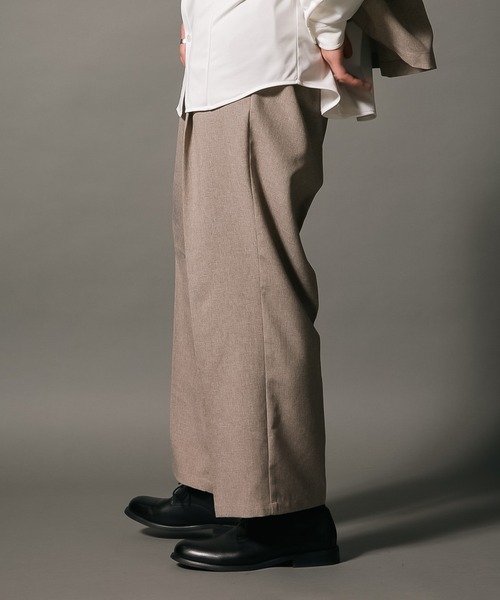 UNIIT(ユニット)の「【UNIIT/ユニット】 ワイドシルエット ワイドパンツ センタープレス イージーパンツ 韓国ファッション モードファッション キレイ目 ウエストゴム(その他パンツ・メンズ・チャコールグレー/ベージュ/ブラック・SMALL/MEDIUM/LARGE/X-LARGE)」の3枚目の写真
