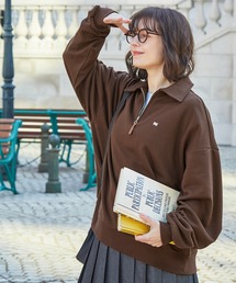 ナンバリングワンポイント刺繍ハーフジップスウェット