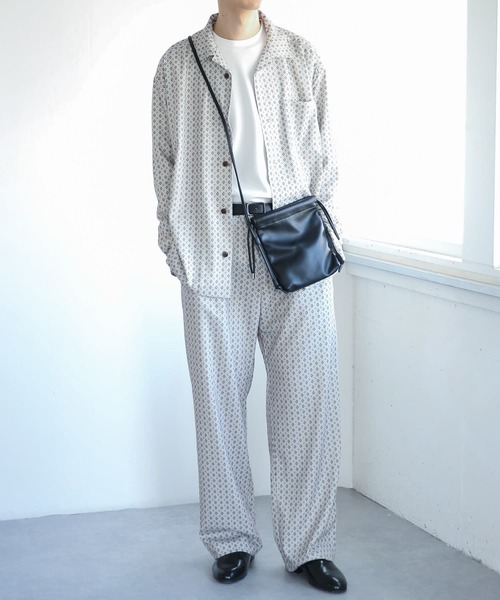 SENSE OF PLACE by URBAN RESEARCH（センスオブプレイスバイアーバンリサーチ）の「『セットアップ対応』『イージーケア』コモンガラダブルタックワイドスラックス（スラックス・メンズ・ブラック/ライトカーキ/ライトベージュ・SMALL/MEDIUM/LARGE）」の12枚目の写真