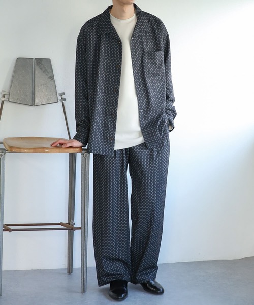 SENSE OF PLACE by URBAN RESEARCH（センスオブプレイスバイアーバンリサーチ）の「『セットアップ対応』『イージーケア』コモンガラダブルタックワイドスラックス（スラックス・メンズ・ブラック/ライトカーキ/ライトベージュ・SMALL/MEDIUM/LARGE）」の21枚目の写真