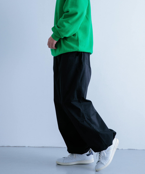 ITEMS URBANRESEARCH（アイテムズ アーバンリサーチ）の「ルーズシルエット スノーパンツ（カーゴパンツ・メンズ・カーキ/ブラック・FREE）」の4枚目の写真
