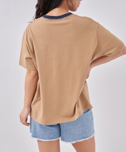 RUSTY(ラスティ)の「【RUSTY:ラスティー】レディースオーバーサイズTシャツ(Tシャツ/カットソー・レディース・ベージュ/ホワイト/ネイビー・LARGE/MEDIUM)」の18枚目の写真