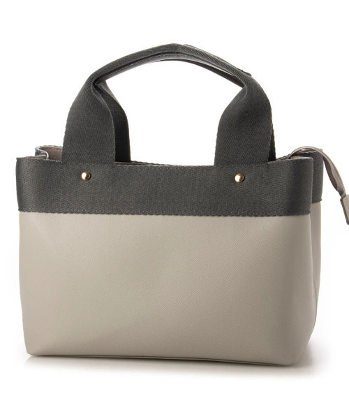 cache cache(カシュ カシュ)の「カシュカシュ cachecache / テープディテール2wayパーテーショントート(ショルダーバッグ・レディース・グレー/サックスブルー/ベージュ系その他/アイボリー/ブラック/イエロー・FREE)」の14枚目の写真