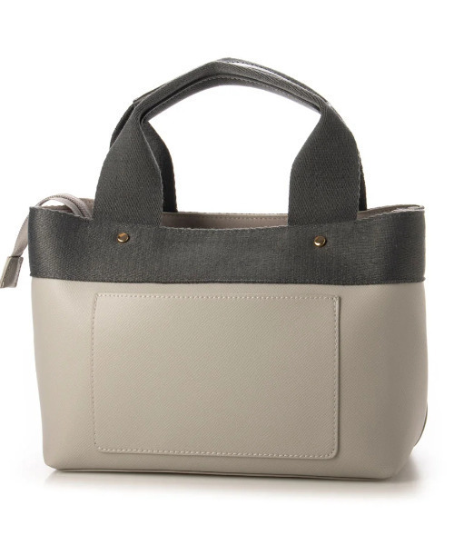 cache cache(カシュ カシュ)の「カシュカシュ cachecache / テープディテール2wayパーテーショントート(ショルダーバッグ・レディース・グレー/サックスブルー/ベージュ系その他/アイボリー/ブラック/イエロー・FREE)」の15枚目の写真