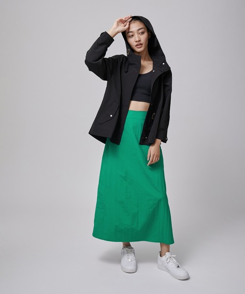 NERGY（ナージー）の「バックギャザーナイロンスカート（スカート・レディース・グリーン/ブラック・FREE）」の16枚目の写真
