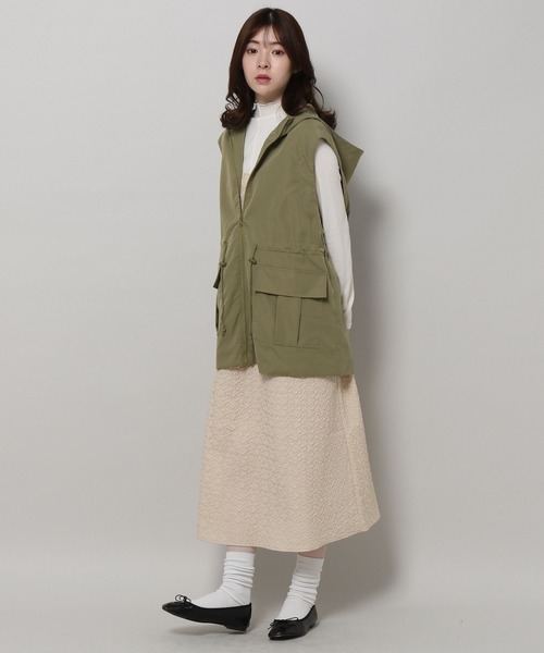 ALAND(エーランド)の「3.3 Field Trip/2WAYミリタリーコート 2199757(ダウンジャケット/コート・レディース・チャコール/カーキ/アイボリー・MEDIUM/LARGE)」の17枚目の写真