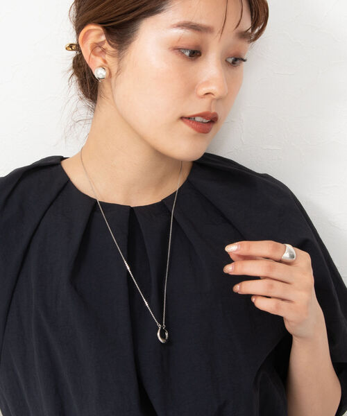 NOLLEY’S(ノーリーズ)の「ボリュームCヘッドネックレス(ネックレス・レディース・ゴールド/シルバー・FREE)」の6枚目の写真