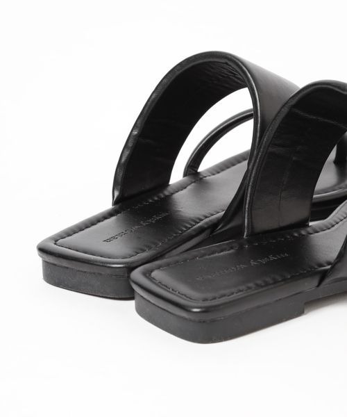 mysty woman（ミスティウーマン）の「スクエアトングサンダル 191570（サンダル・レディース・ブラック/ブラウン/アイボリー・MEDIUM/LARGE）」の18枚目の写真