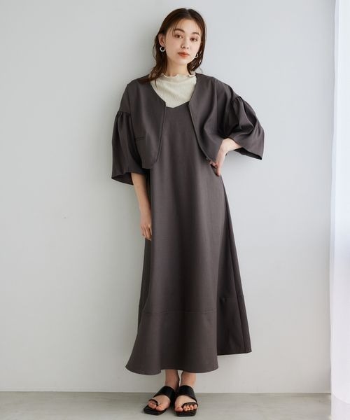 mysty woman（ミスティウーマン）の「スクエアトングサンダル 191570（サンダル・レディース・ブラック/ブラウン/アイボリー・MEDIUM/LARGE）」の6枚目の写真